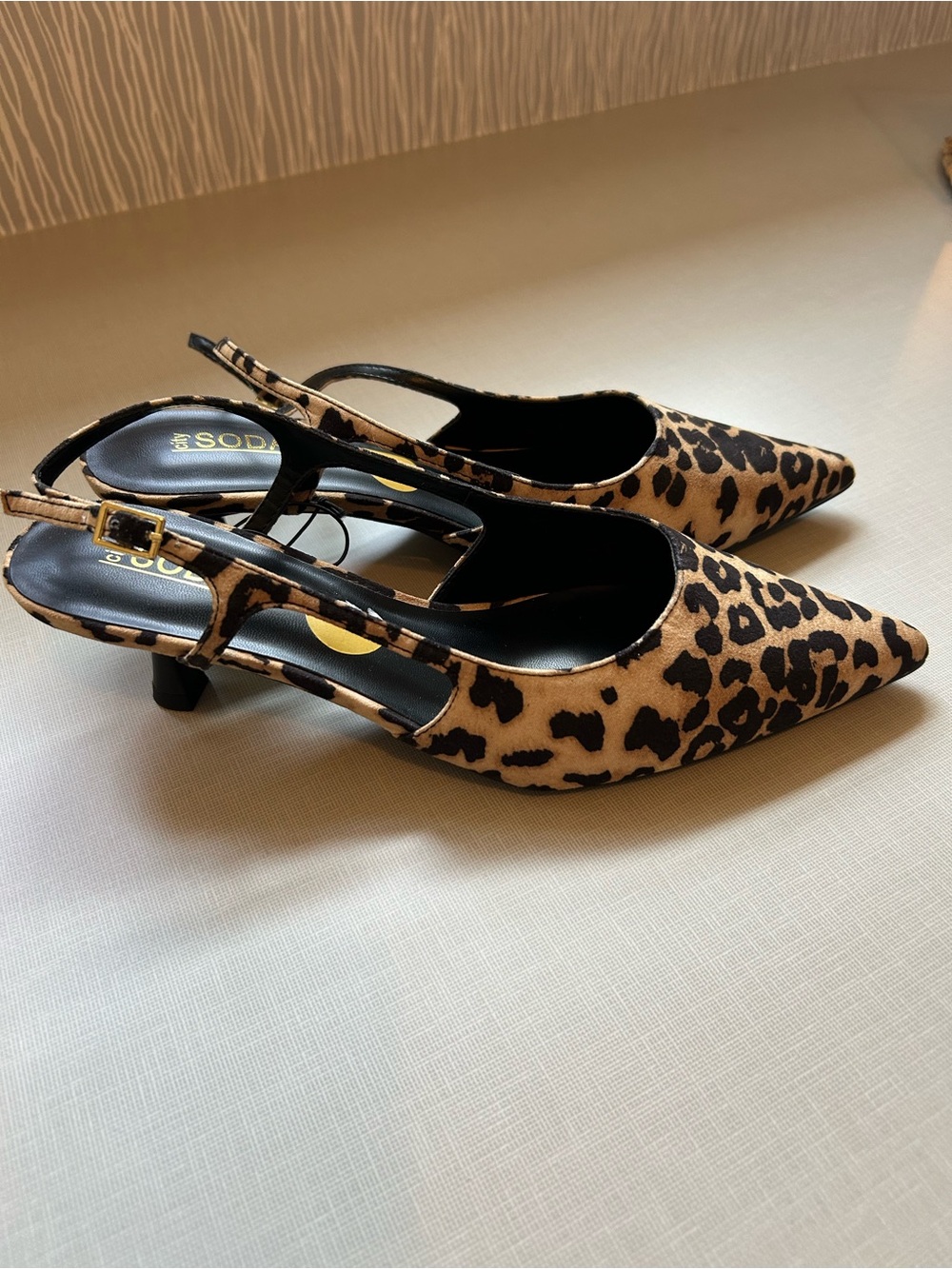 Leopard Print Pointed Slingback Kitten Heel in Brown Size 8 - Picture 2 of 8